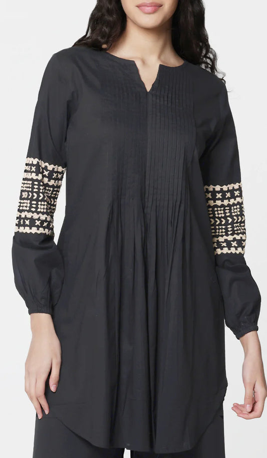 Hadiza Embroidered Cotton Modest Tunic - Black - FINAL SALE